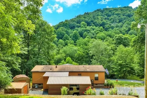 488 Wards Branch Road Sugar Grove NC 28679