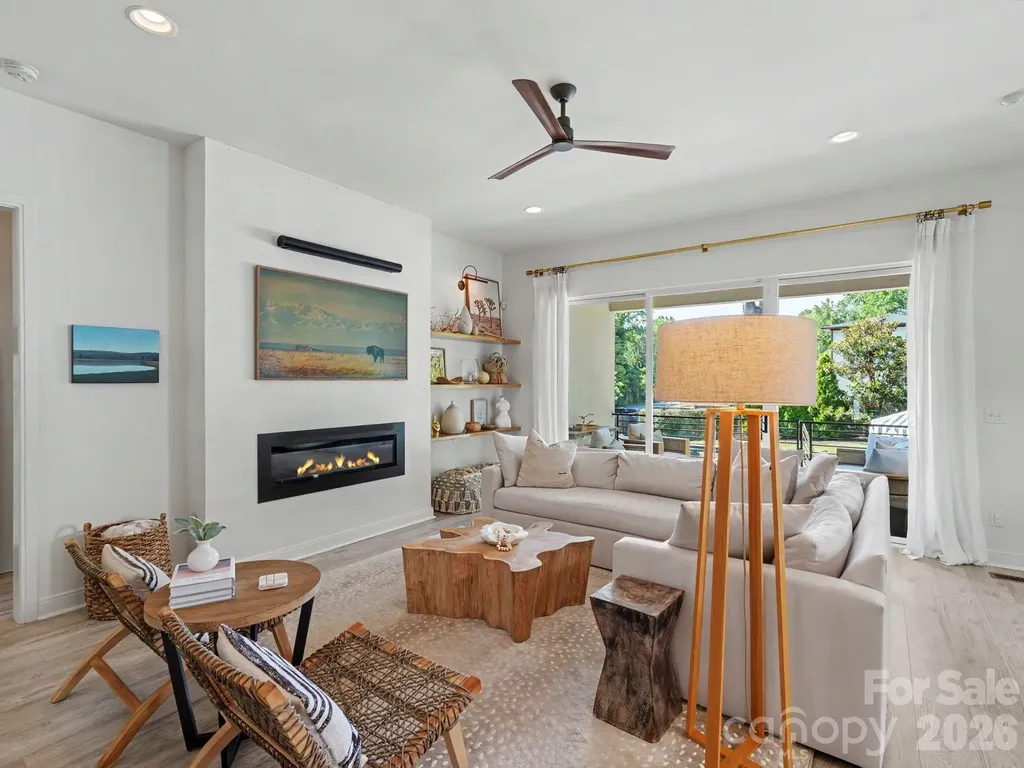 1314 Levy Way Charlotte NC 28205