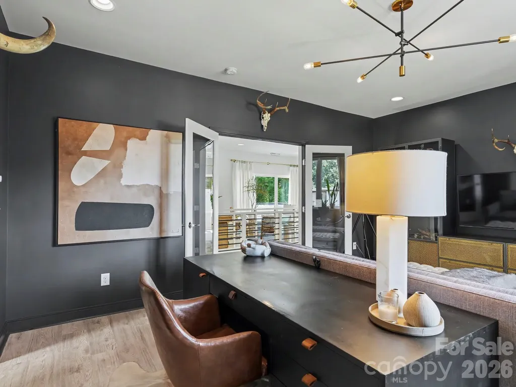 1314 Levy Way Charlotte NC 28205