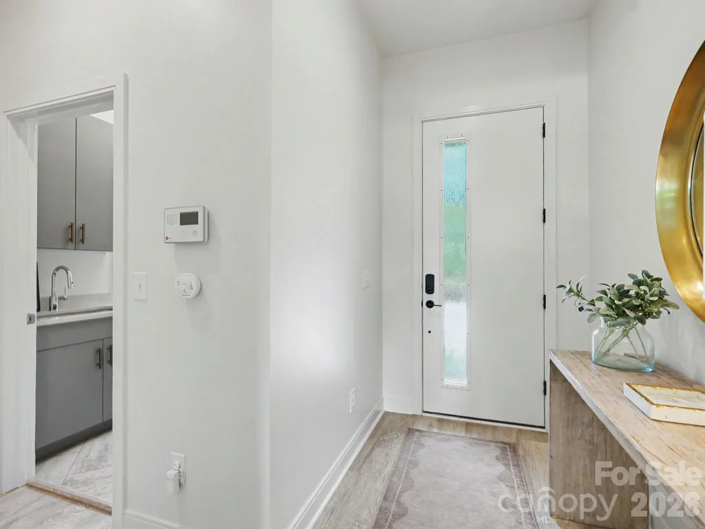 1314 Levy Way Charlotte NC 28205