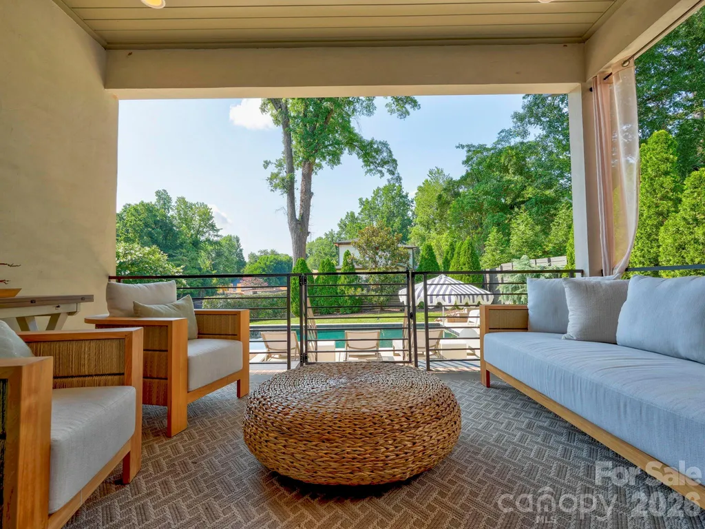 1314 Levy Way Charlotte NC 28205