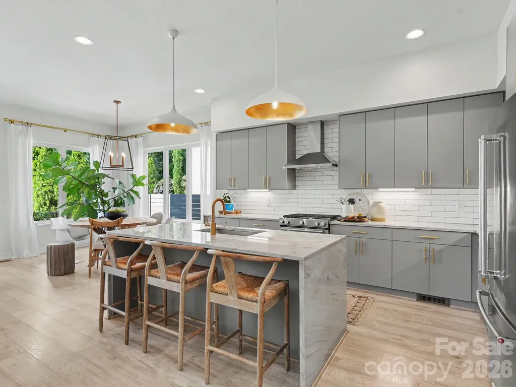 1314 Levy Way Charlotte NC 28205