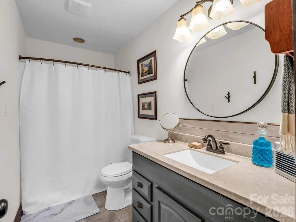 2760 Ugugu Drive Brevard NC 28712