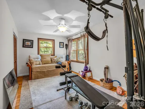 2760 Ugugu Drive Brevard NC 28712