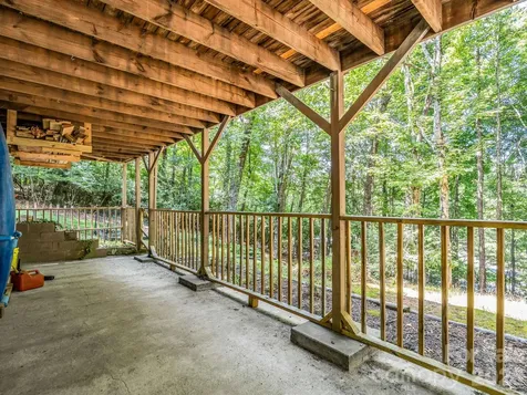 2760 Ugugu Drive Brevard NC 28712