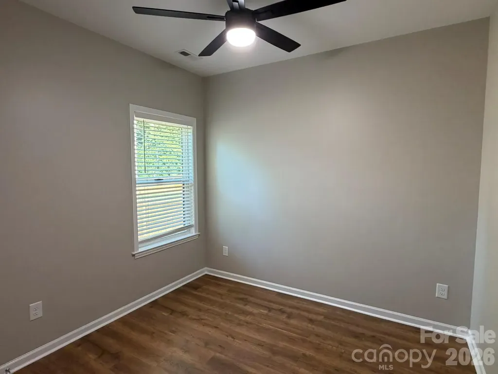 412 N Peterson Street Stanley NC 28164