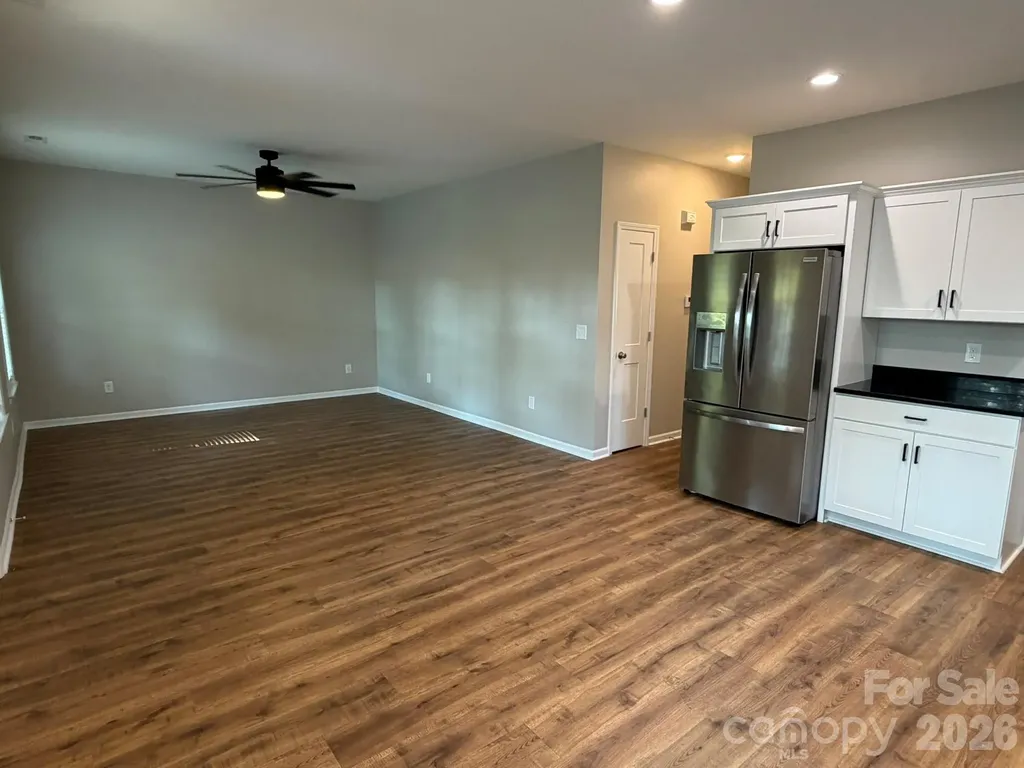 412 N Peterson Street Stanley NC 28164