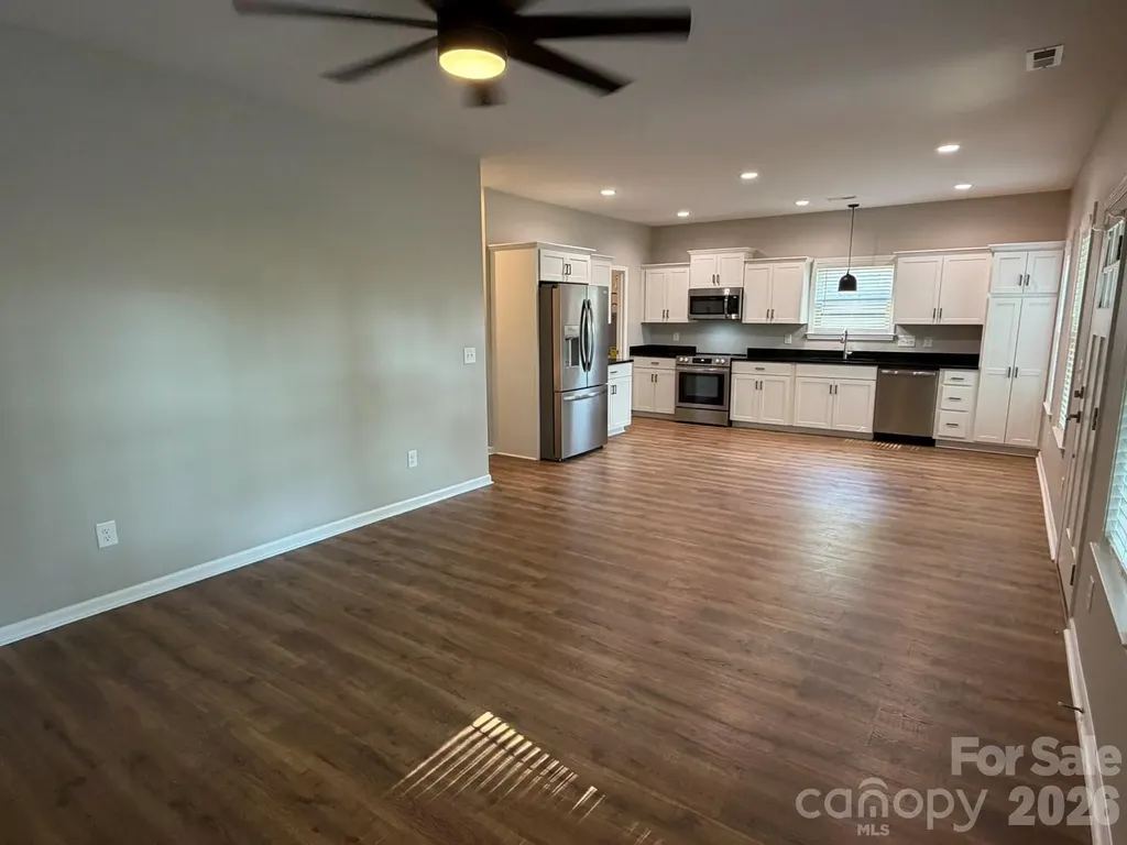 412 N Peterson Street Stanley NC 28164