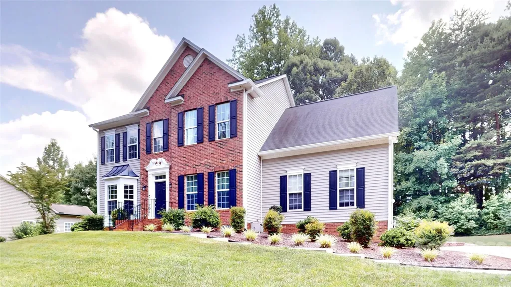 107 Stonemason Court Mooresville NC 28115