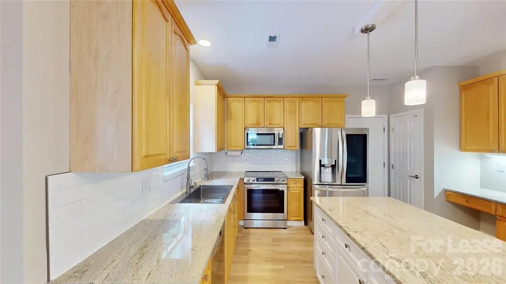 107 Stonemason Court Mooresville NC 28115