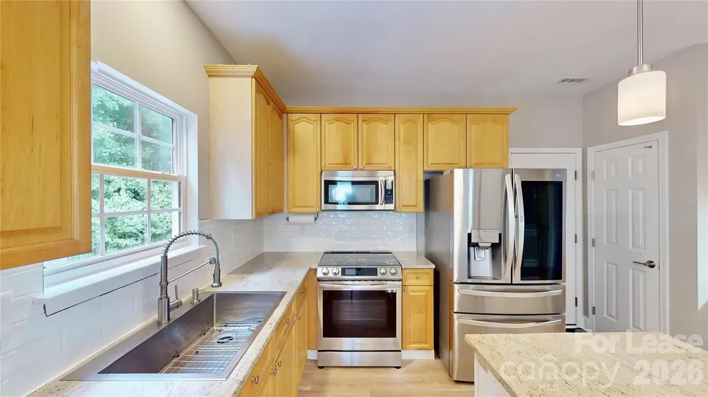 107 Stonemason Court Mooresville NC 28115