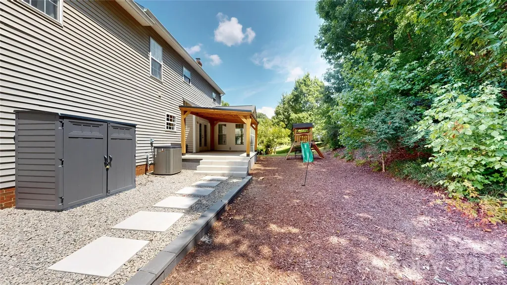 107 Stonemason Court Mooresville NC 28115