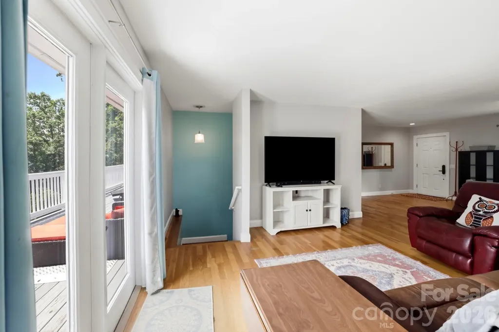 26 Crestwood Drive Arden NC 28704