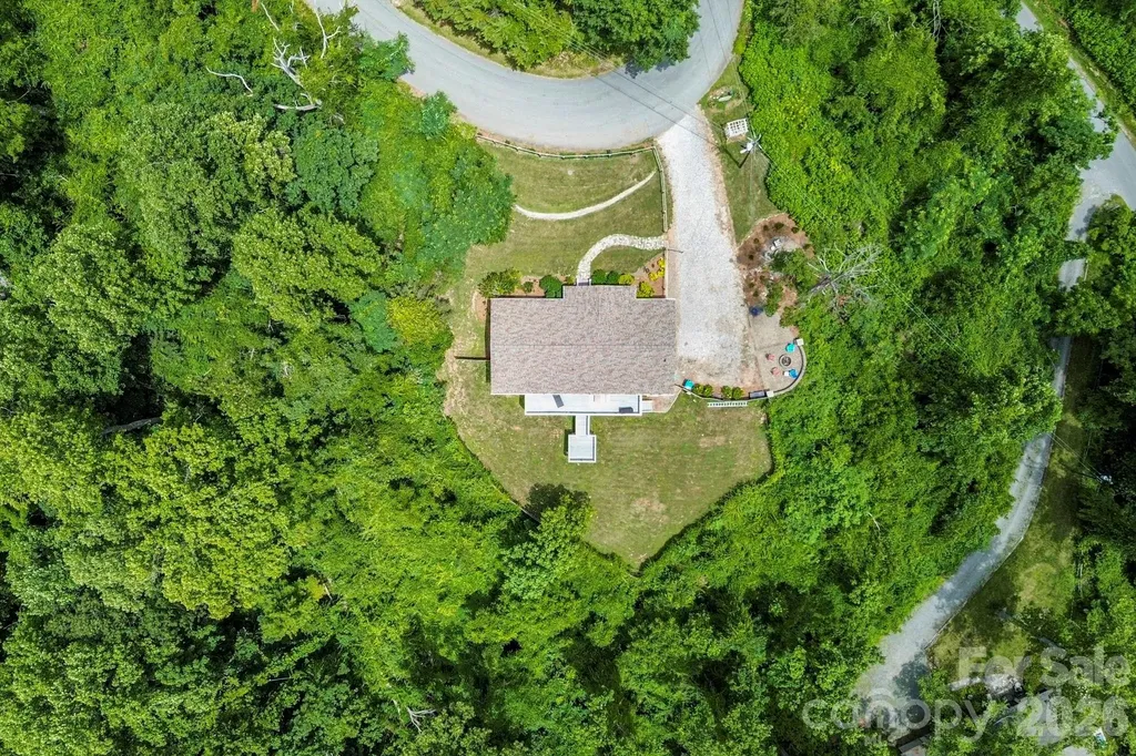 26 Crestwood Drive Arden NC 28704