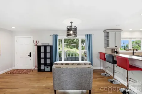 26 Crestwood Drive Arden NC 28704