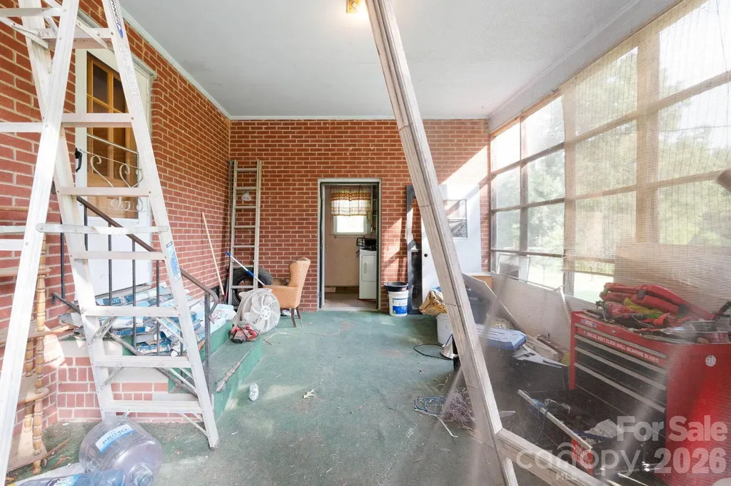 389 Midway Lake Road Mooresville NC 28115