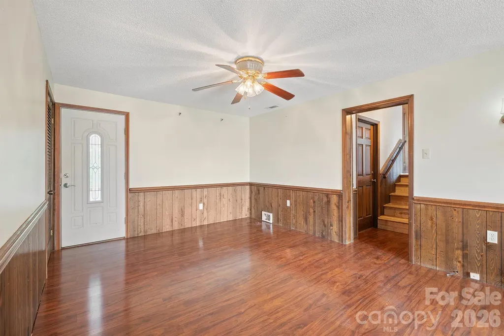 2053 Boiling Springs Road Purlear NC 28665