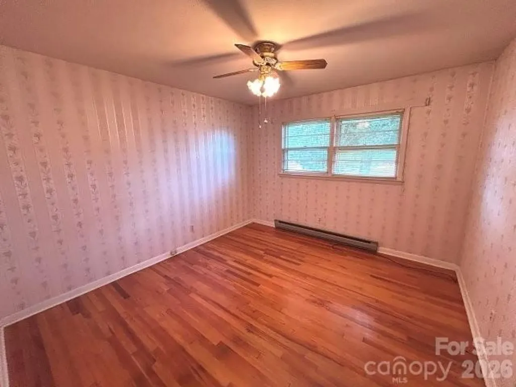 3196 Westview Street Valdese NC 28690