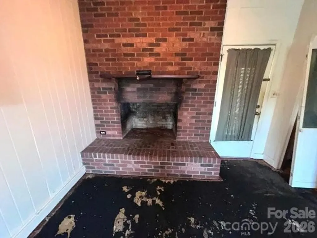 3196 Westview Street Valdese NC 28690