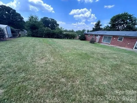 3196 Westview Street Valdese NC 28690