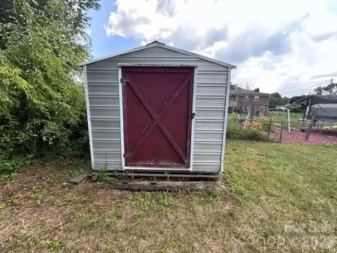 3196 Westview Street Valdese NC 28690