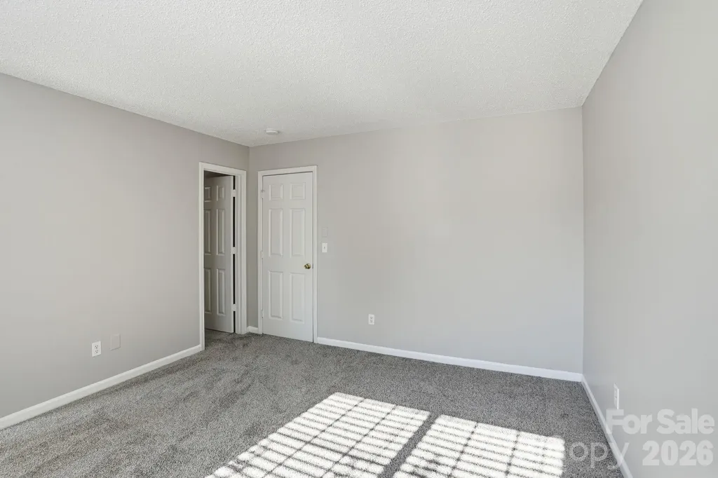 1528 Harland Street Charlotte NC 28216