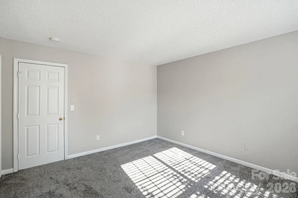 1528 Harland Street Charlotte NC 28216