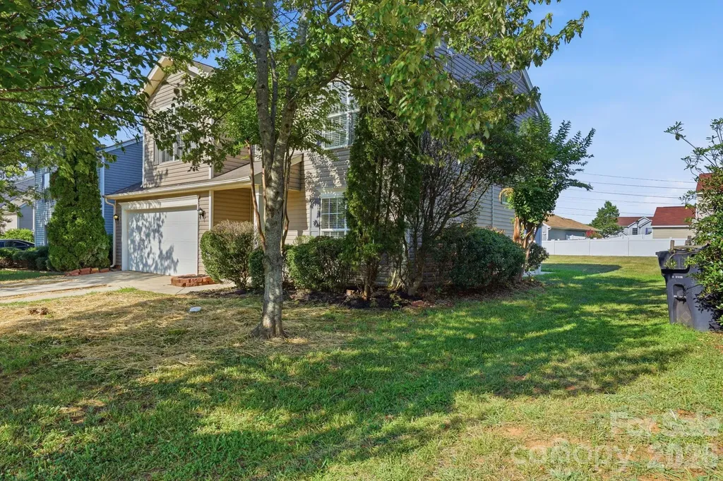 1528 Harland Street Charlotte NC 28216