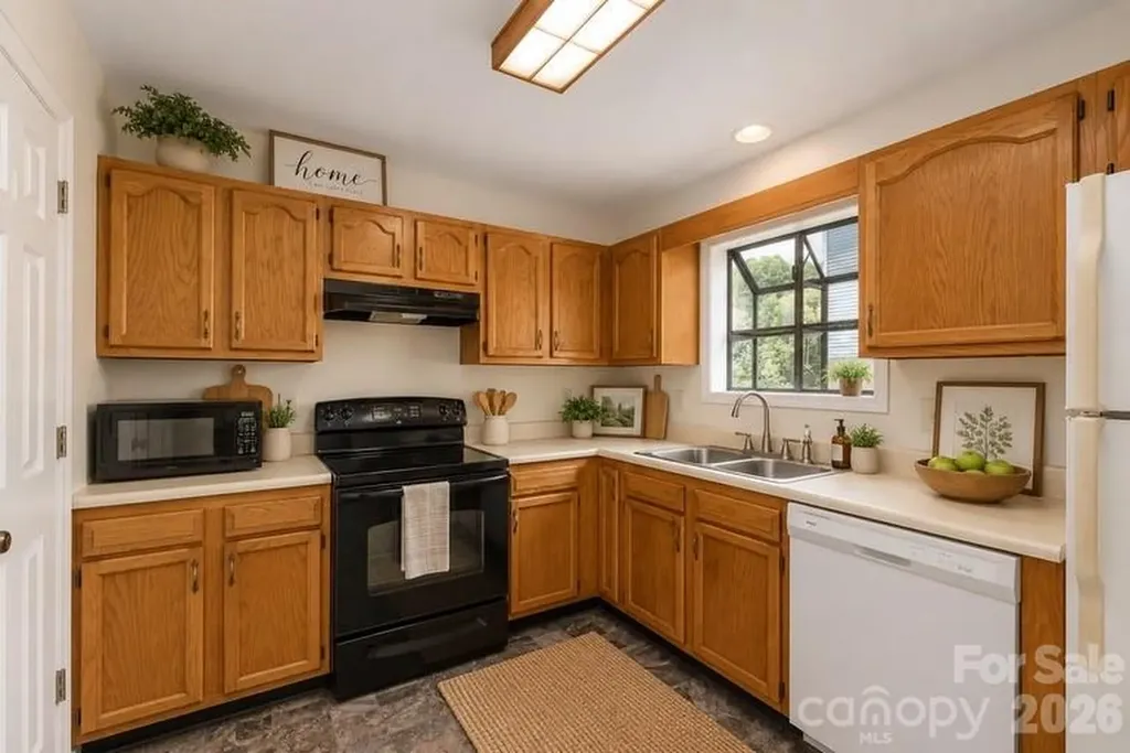 59 Nazarene Way Waynesville NC 28785