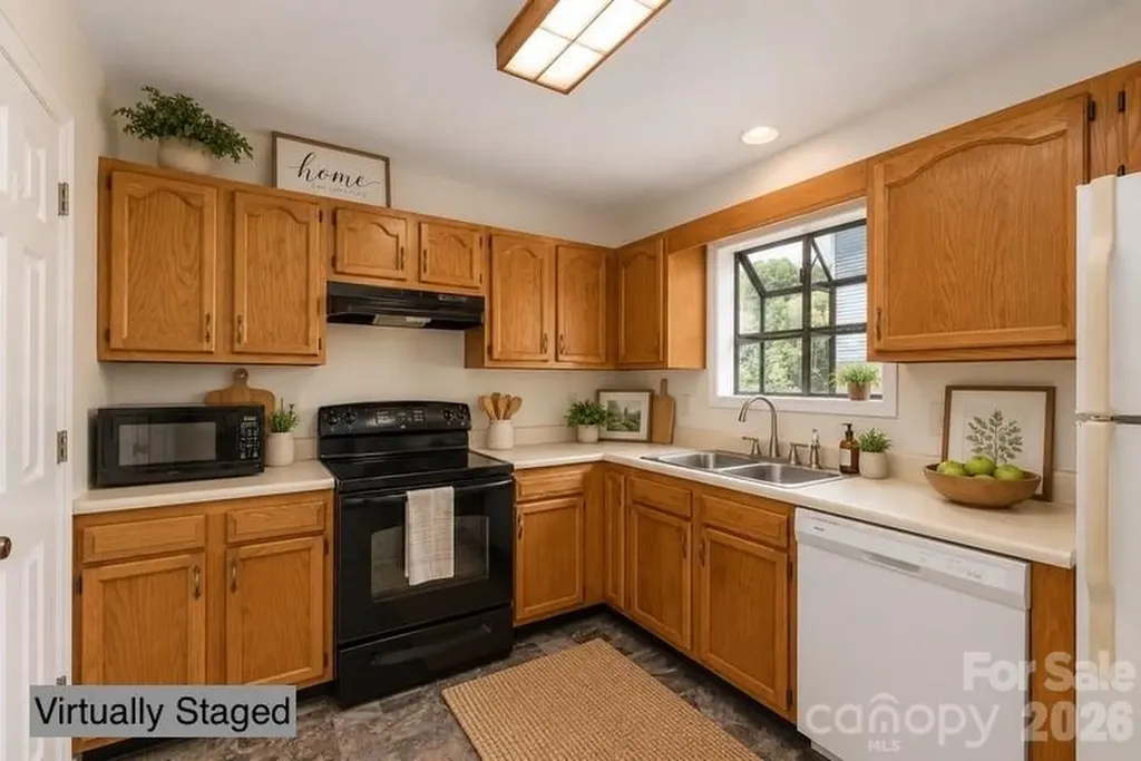 59 Nazarene Way Waynesville NC 28785