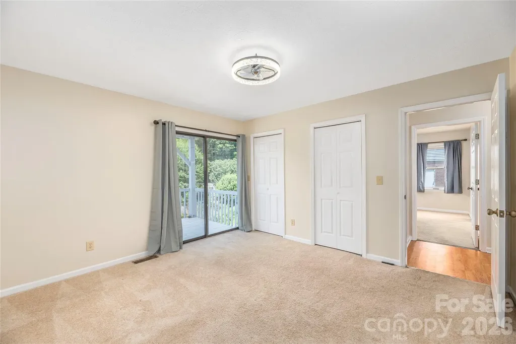 59 Nazarene Way Waynesville NC 28785