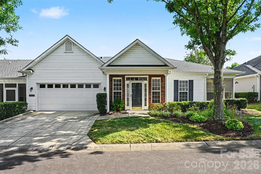12114 Groth Court Charlotte NC 28277