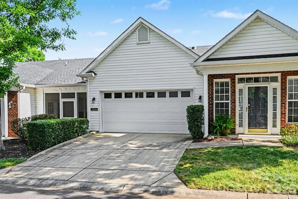 12114 Groth Court Charlotte NC 28277