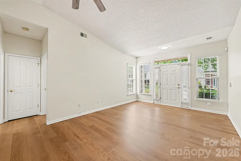 12114 Groth Court Charlotte NC 28277