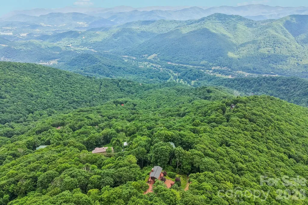 156 Simpson Lane Maggie Valley NC 28751