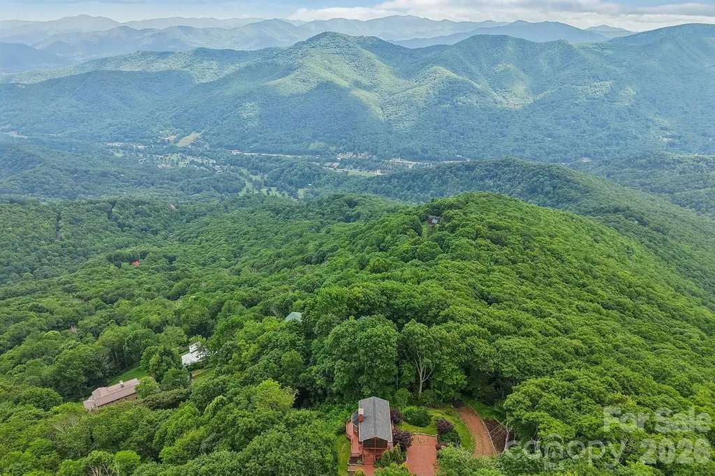 156 Simpson Lane Maggie Valley NC 28751