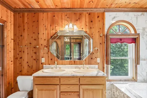 156 Simpson Lane Maggie Valley NC 28751