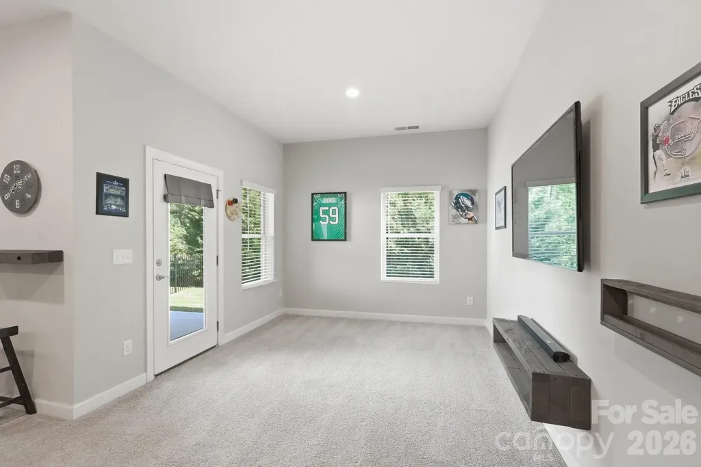 14419 Batteliere Drive Charlotte NC 28278