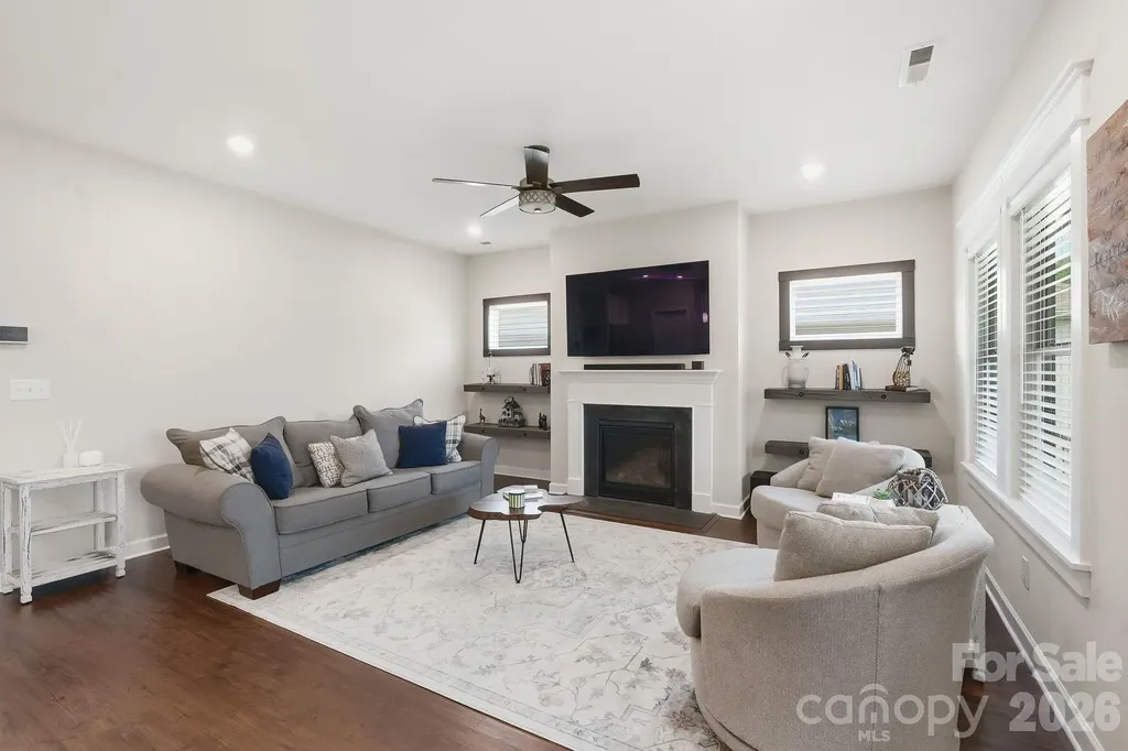 14419 Batteliere Drive Charlotte NC 28278
