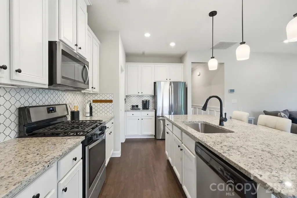 14419 Batteliere Drive Charlotte NC 28278