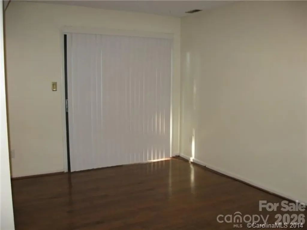 5322 Farm Pond Lane Charlotte NC 28212