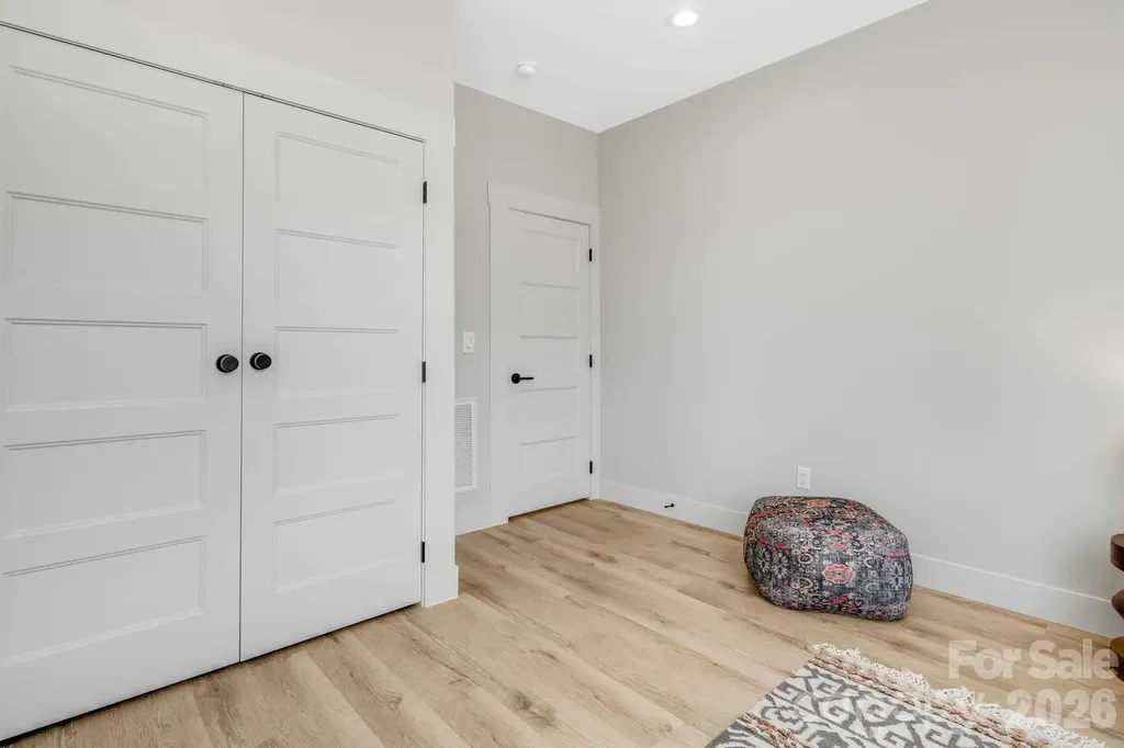 211 Ruby Avenue Black Mountain NC 28711