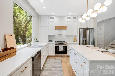 211 Ruby Avenue Black Mountain NC 28711
