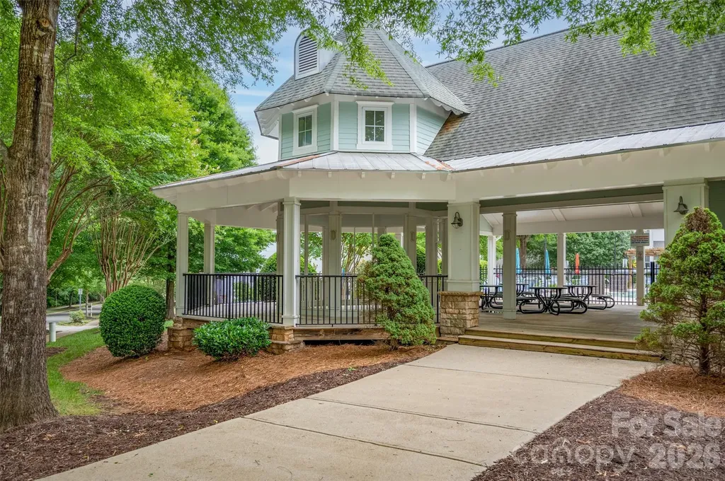 122 Gresham Lane Mooresville NC 28117