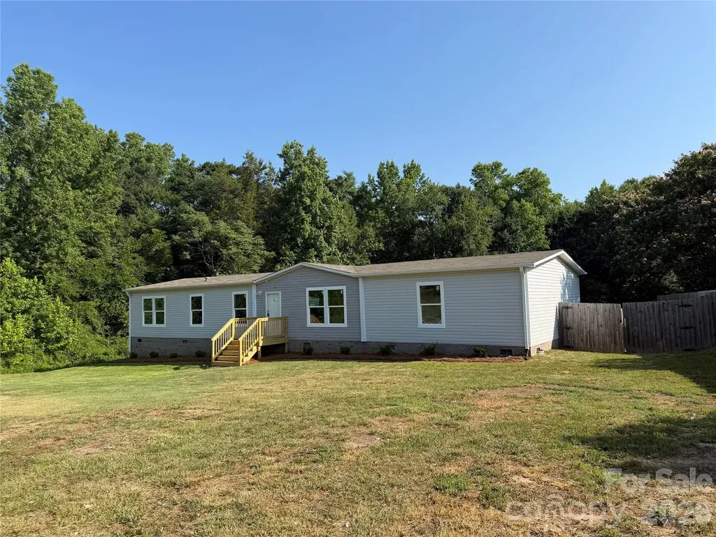 1003 Lavender Road Grover NC 28073