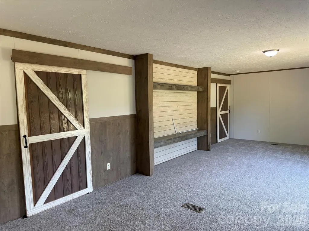 1003 Lavender Road Grover NC 28073