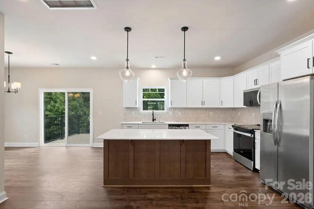 191 Cherry Springs Lane Asheville NC 28804