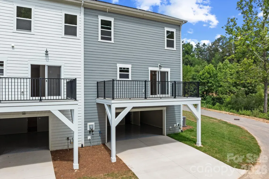 191 Cherry Springs Lane Asheville NC 28804