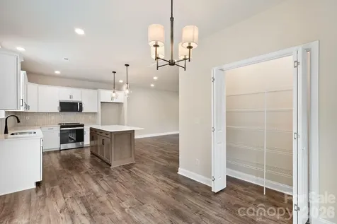 191 Cherry Springs Lane Asheville NC 28804