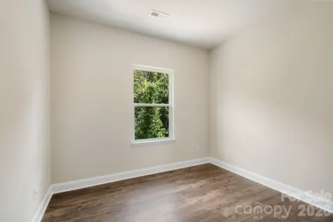 191 Cherry Springs Lane Asheville NC 28804